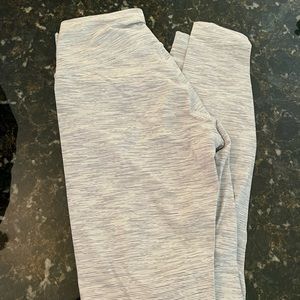 Lululemon leggings 28 inch